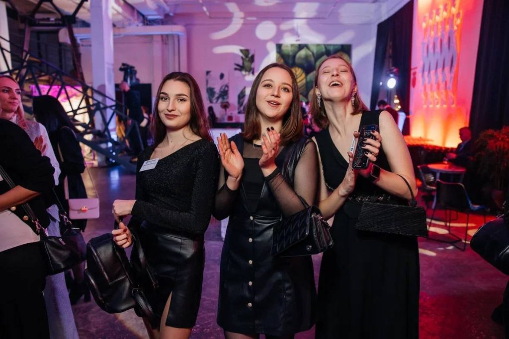 Лофт с панорамными окнами в Москве
